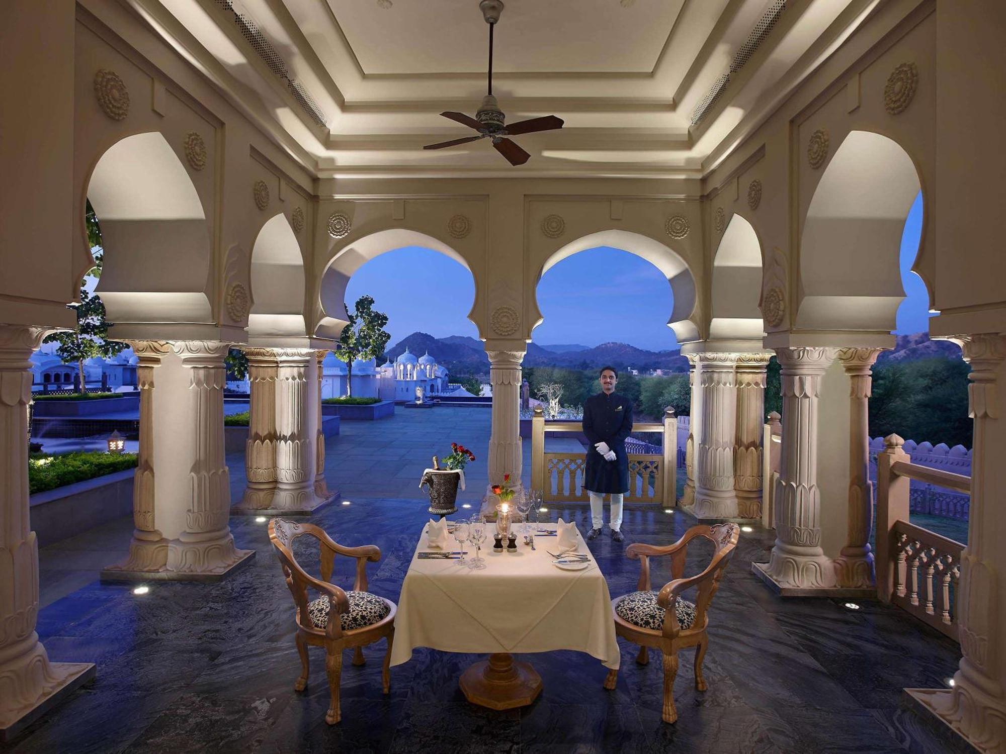 Fairmont Hotel 5*